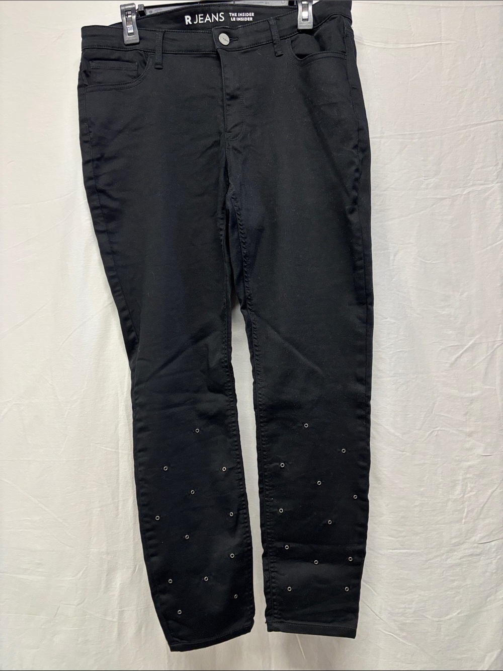 Reitmans Black Skinny Pants with Eyelet Detail